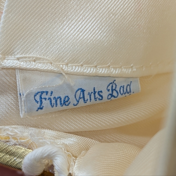 Vintage Cream Gold Small Adjustable Strap Clutch Purse - Picture 8 of 10